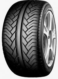 Летние шины Yokohama Advan Sport V802 245/45 R20 99Y в Москве от 14256  руб.