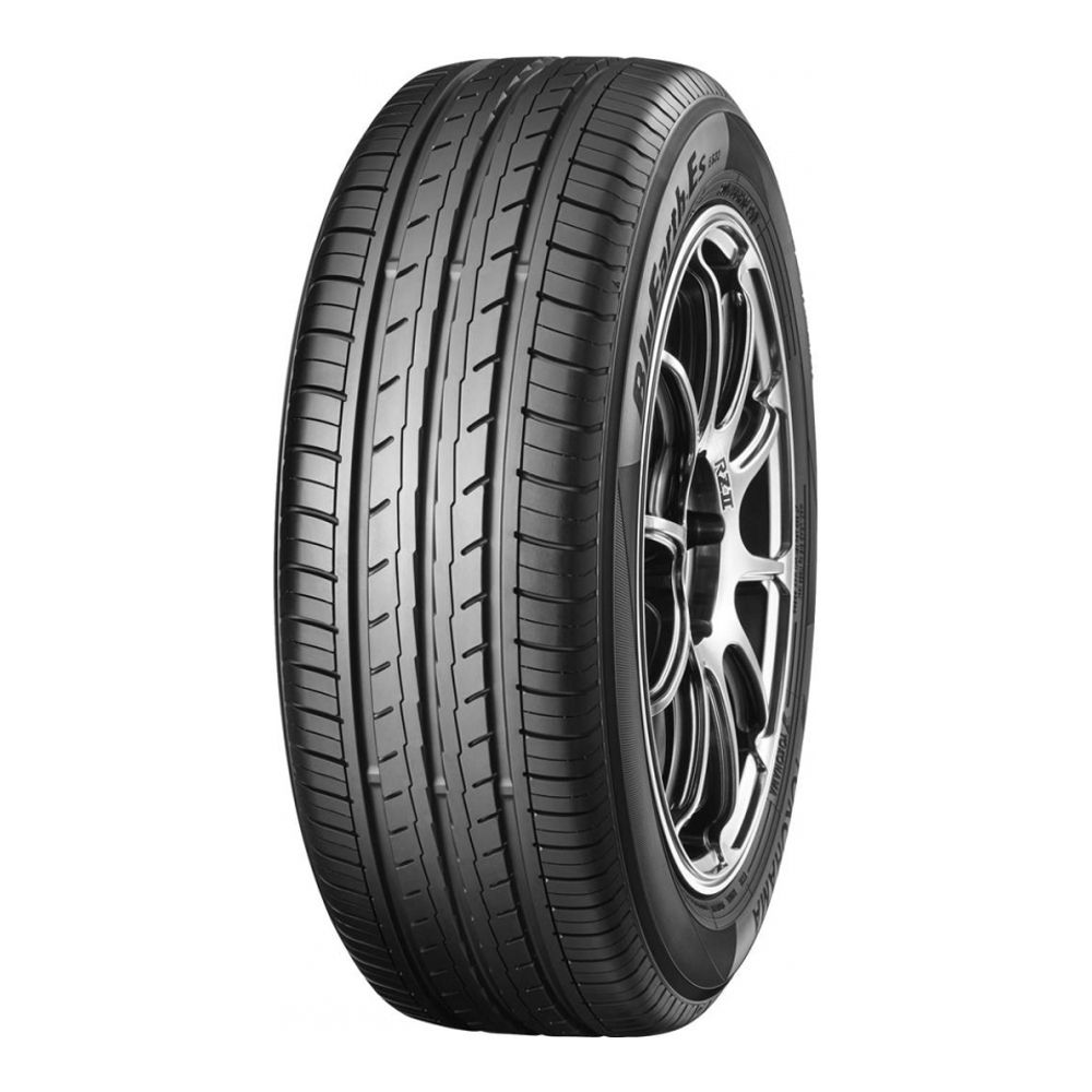 Летние шины Yokohama BluEarth-ES32 175/70 R14 84H в Москве от 5703  руб.